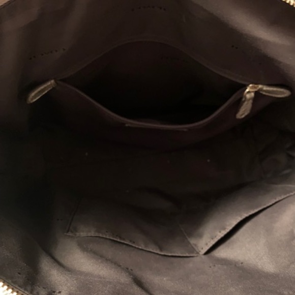 Coach Handbag - Picture 2 of 2